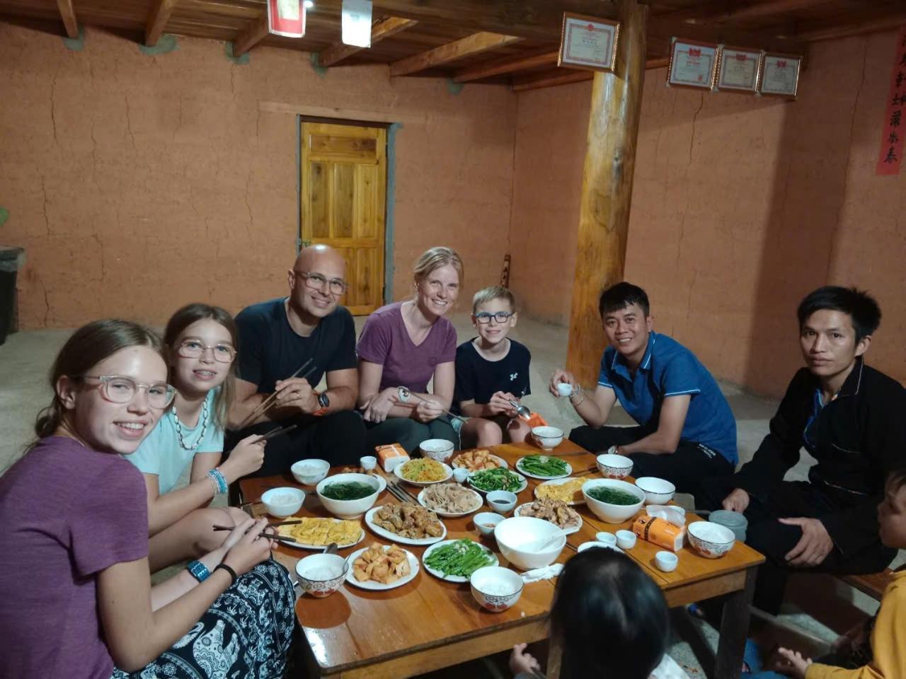 Hoang Nam Homestay Quan Ba Exterior photo